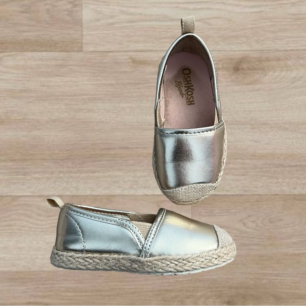 OshKosh Toddler Metallic Slip-On Shoes - Size 5